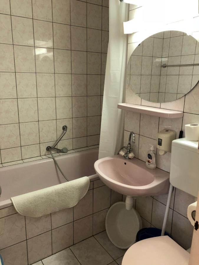 שיופוק Cuki Apartmanok מראה חיצוני תמונה