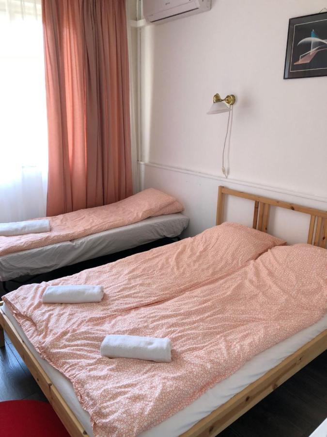 שיופוק Cuki Apartmanok מראה חיצוני תמונה