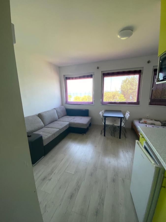שיופוק Cuki Apartmanok מראה חיצוני תמונה