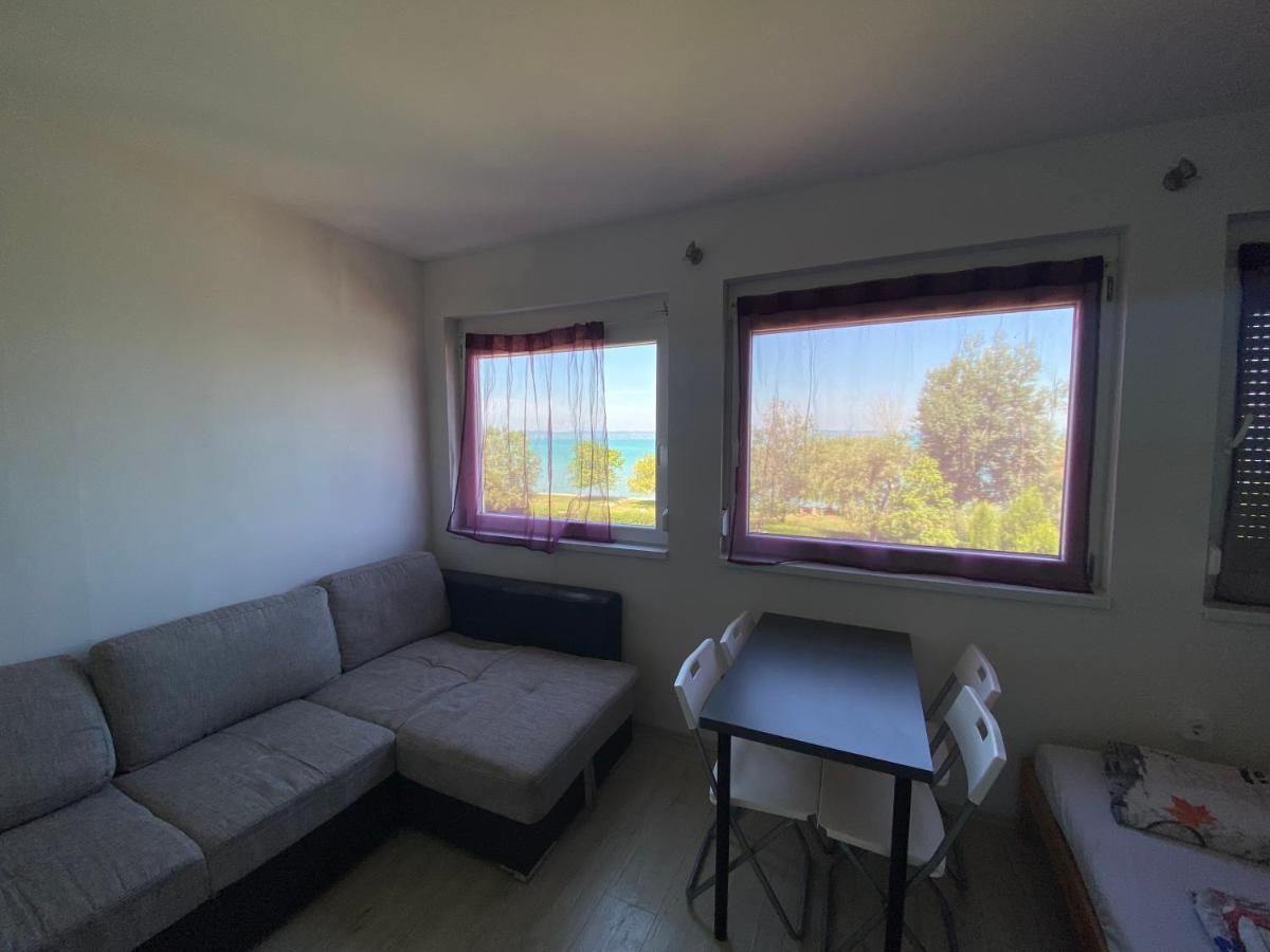 שיופוק Cuki Apartmanok מראה חיצוני תמונה