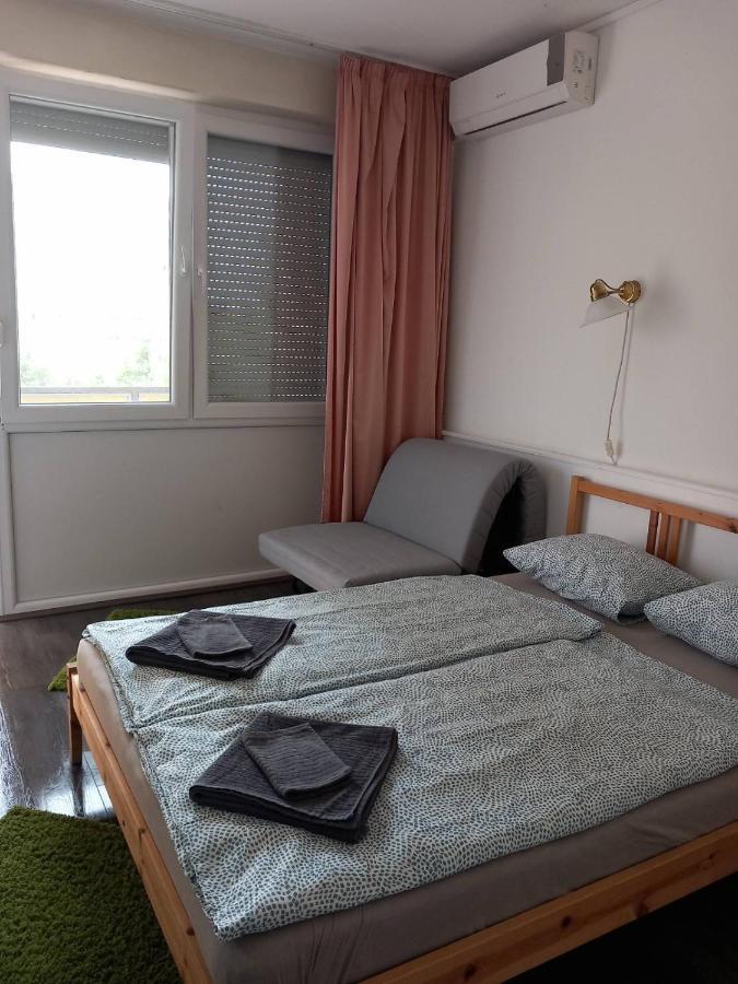 שיופוק Cuki Apartmanok מראה חיצוני תמונה